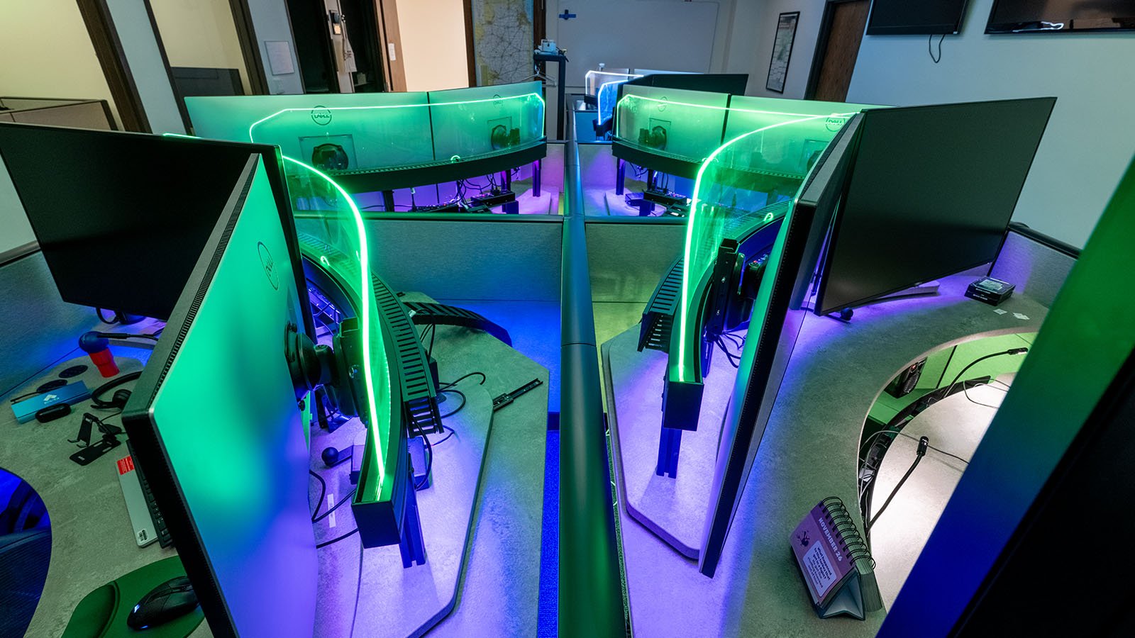 Amaren Control Room Photo 5